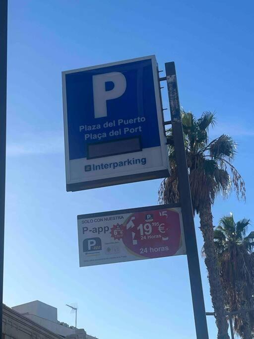 Charming & Spacious Apartment In Historic Centre & Short Walk To Beach Alicante Luaran gambar