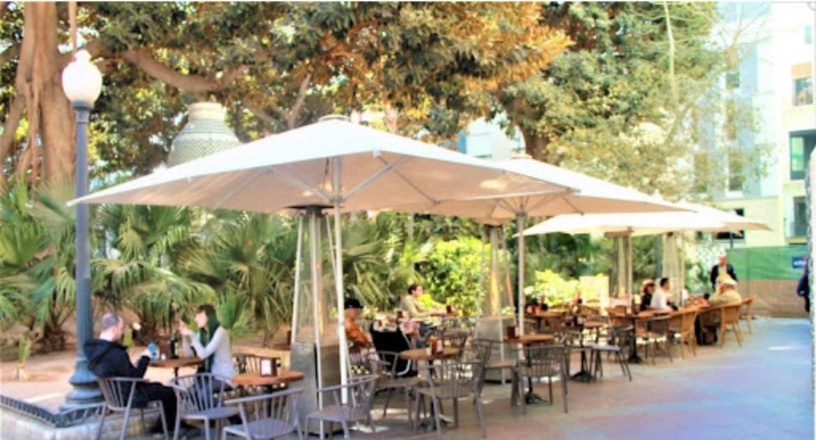 Charming & Spacious Apartment In Historic Centre & Short Walk To Beach Alicante Luaran gambar